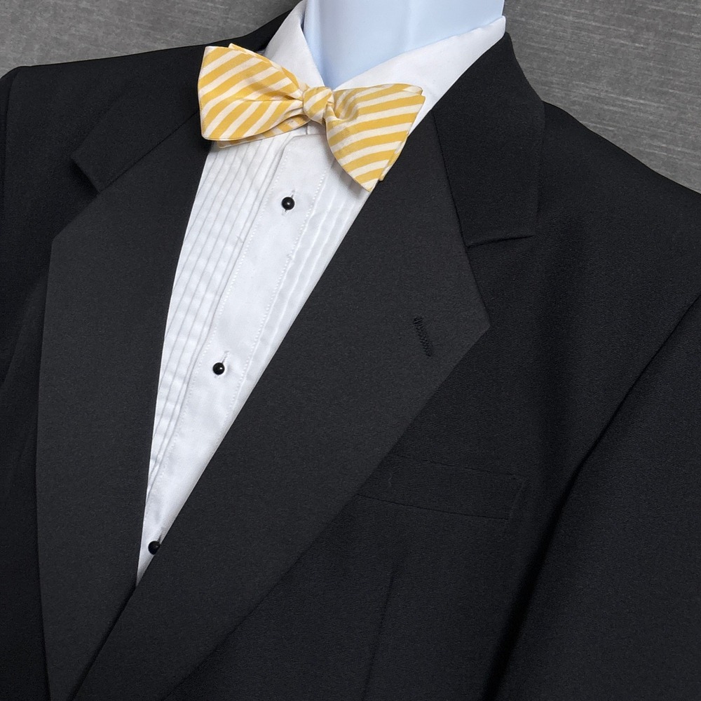 Vintage First Nighter Tuxedo Jacket 44R Black Formal Wedding Evening Classic